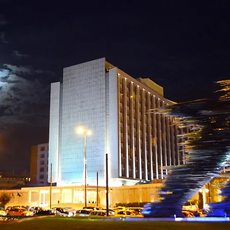Hilton 5* Ateny