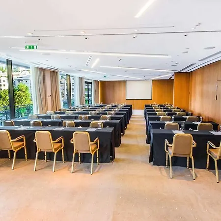 Szálloda Hilton 5*